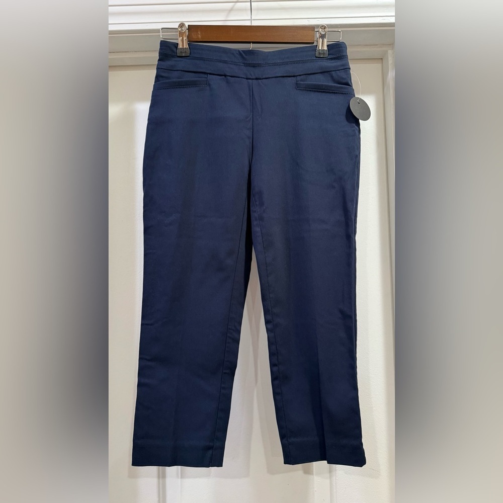 Apt. 9 Women’s Capri Mid-Rise Size 2P Navy Blue 🆕🆕🆕